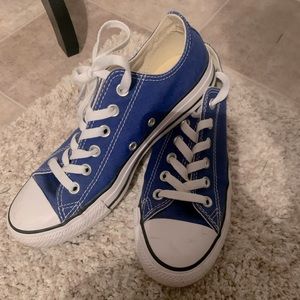 Blue, size7, Converse, worn once, great condition